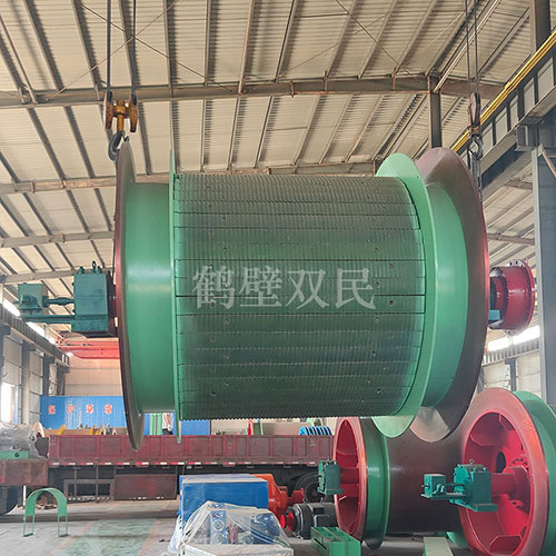 星空彩票安卓appJK-2.0×1.8P矿井提升机发货现场!